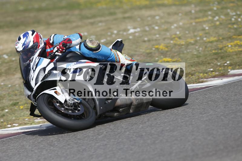 /37 09.08.2026  Pluess Motosport ADR/Freies Fahren/9